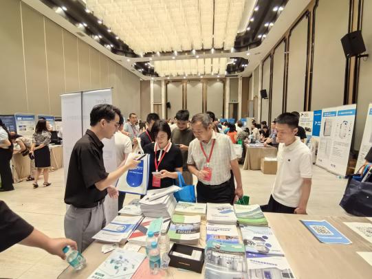 安科瑞亮相福建省建筑電氣2025學(xué)術(shù)年會，共話電氣‘好房子’、賦能城市更新
